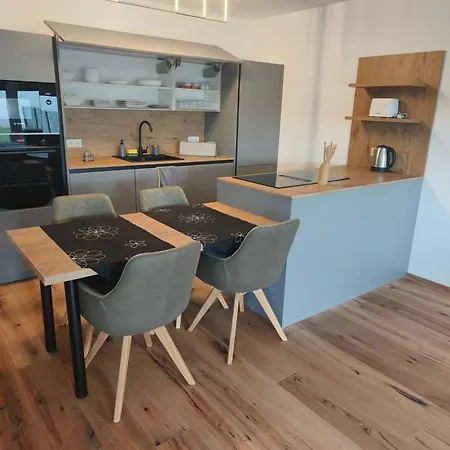 Triplex