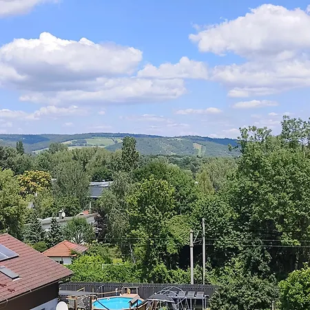 Triplex アパート *