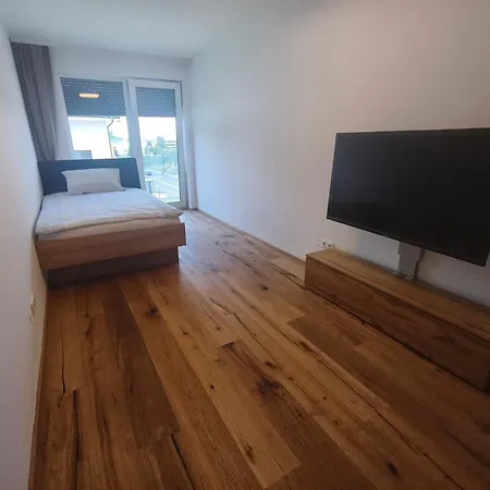 Triplex Apartment Klosterneuburg