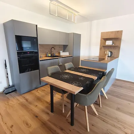 Triplex